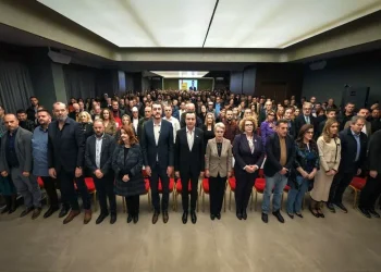 Kurti: Më 9 nëntor në Pejë do të ndodhë kthesa historike