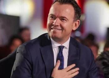 Reagimi i parë i Faton Pecit pasi fitoi Mitrovicën