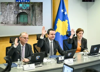 Qeveria në detyrë mban mbledhjen e fundit për këtë vit, merr tri vendime