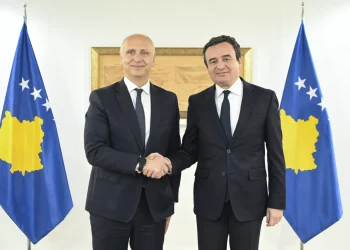 Kurti takoi Sekretarin e Përgjithshëm të Këshillit për Bashkëpunim Rajonal (RCC), Amer Kapetanović