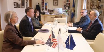 Pas KQZ-së, zyrtari i DASH-it vizitoi edhe Gjykatën Kushtetuese