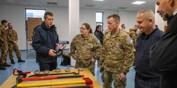 KFOR-i dhuron pajisje për Departamentin e Zjarrfikësve të Prishtinës