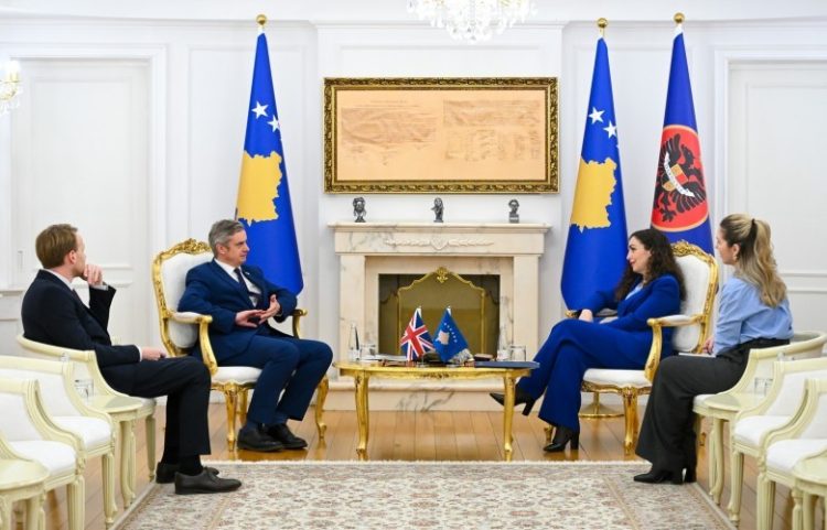Kosova e Britania drejt marrëveshjeve strategjike në mbrojtje e siguri