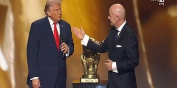 Trump nderohet me Çmimin e Paqes nga FIFA
