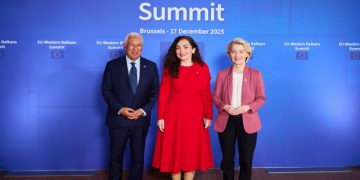 Von der Leyen: Fillon heqja e masave ndaj Kosovës, 216 milion euro ndihmë