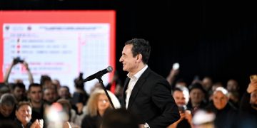 Kurti në Prishtinë premton 1 miliard investime në prodhimtari dhe ushtri