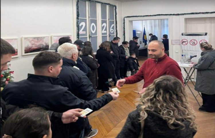Përfundon procesi i votimit në 25 përfaqësi diplomatike, votuan 81.29%