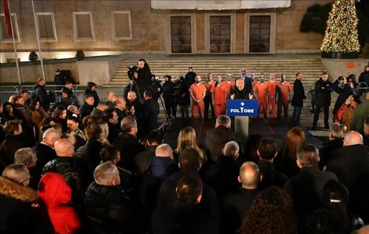Shqipëri, vazhdojnë protestat antiqeveritare