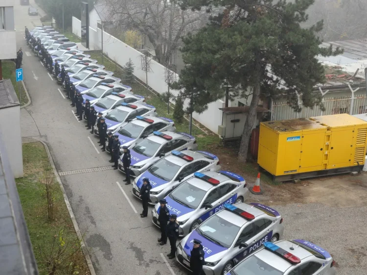 Fuqizohet Policia e Kosovës me vetura të reja, ka edhe modele hibride