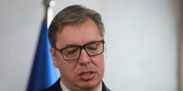 BE i jep ultimatum Serbisë: Reforma urgjente, ulje tensionesh dhe zbatim i marrëveshjeve me Kosovën