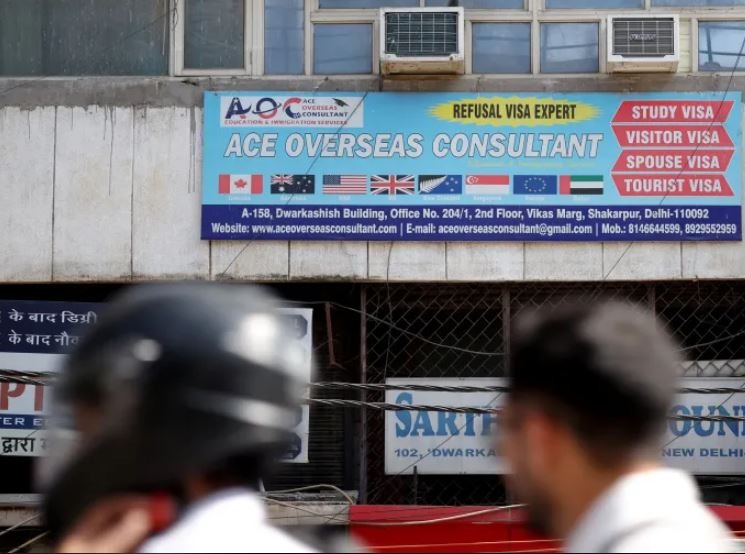 SHBA rrit kontrollet për vizat H-1B: Kërkohen profile publike në rrjete sociale