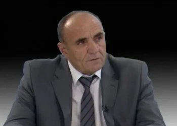 Halil Geci kritikon publikisht vëllain e tij në LDK: “Lumir Presheva po ju përdor si gangster për të sharë dhe etiketuar të tjerët”