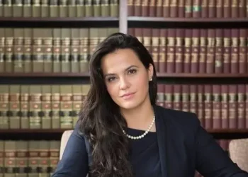 Shqiptarja Suzanna Shkreli shpall kandidaturën për Sekretare të Shtetit në Michigan