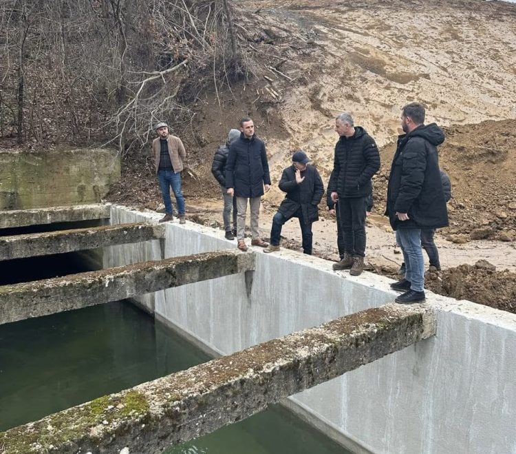 Pasi terro*istët serbë sulmuan kanalin e Ibër-Lepencit, ishte Durmishi që nisi punën për sanimin e dëmeve
