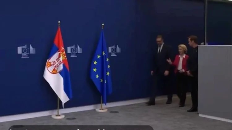 Vuçiq shihet duke i thënë Von der Leyen: Sapo mora një mesazh nga Moska, ky është reagimi i Presidentes