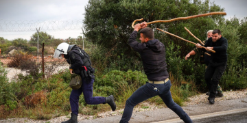 Nuk ndalen protestat e fermerëve në Greqi, bllokohet sërish aksi Kakavijë–Janinë