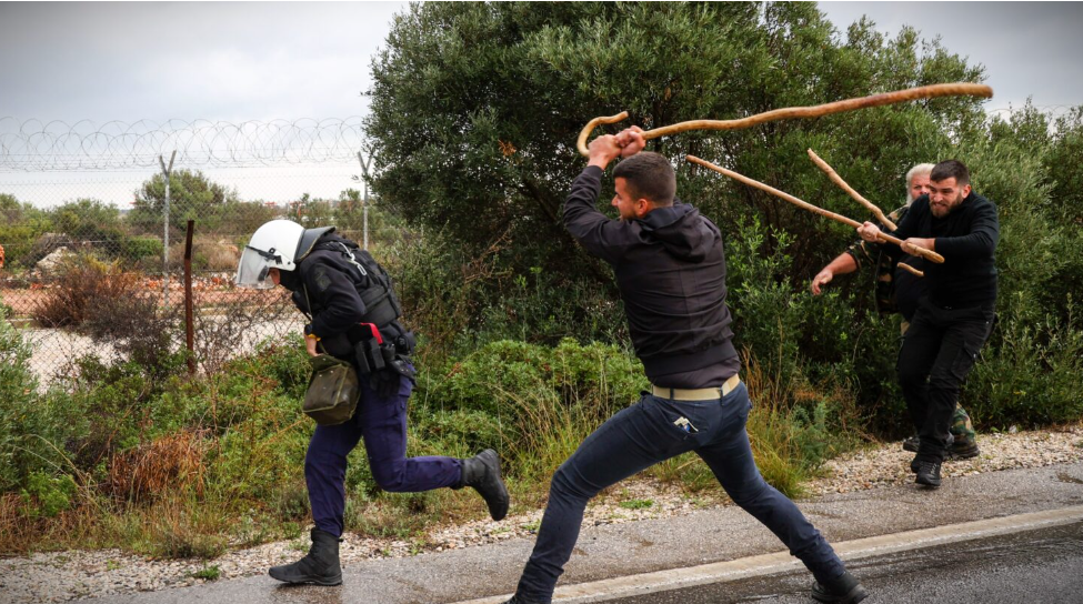 Nuk ndalen protestat e fermerëve në Greqi, bllokohet sërish aksi Kakavijë–Janinë