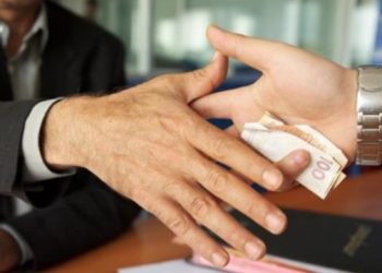 Çdo i treti qytetar në Maqedoninë e Veriut përballet me kërkesë për ryshfet