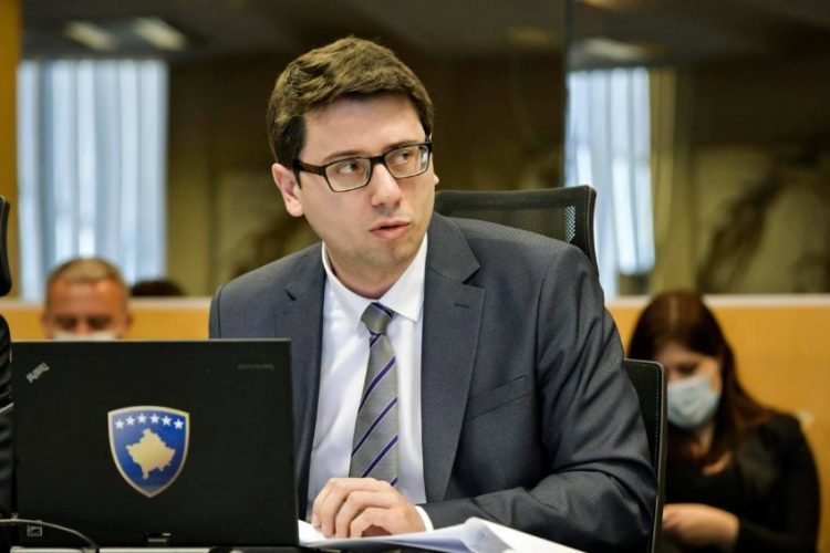 Murati: BE hoqi masat ndaj Kosovës, të vetmet që kanë mbetur janë ato të opozitës