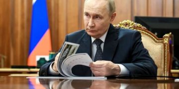 Putin: Thirrjet e Perëndimit për përgatitje për luftë janë gënjeshtra