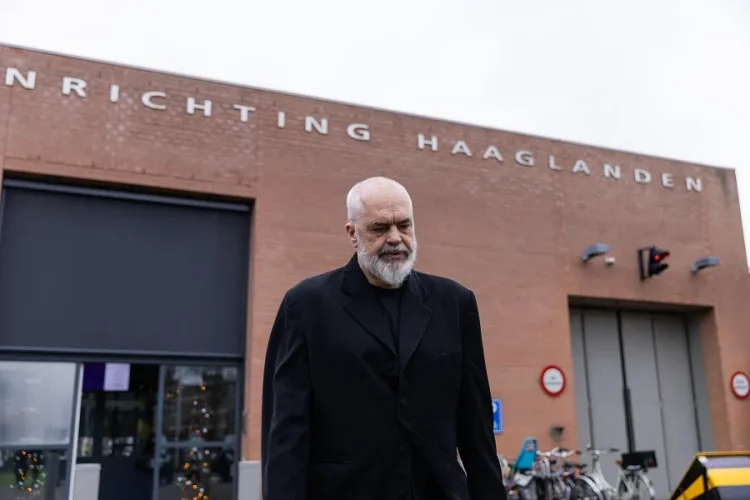 Rama pas vizitës në Hagë: E kam gjetur komandantin të qetë, në formë e me karakter të hekurt