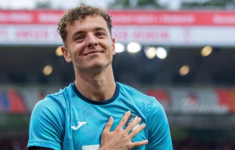 Fisnik Asllani, futbollisti më i vlefshëm shqiptar me 30 milionë euro