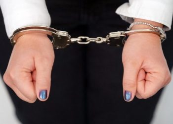 Ushtroi dhunë psikike ndaj bashkëshortit, arrestohet një grua në Lipjan