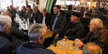 Konjufca: Veteranët e arsimit në Podujevë nuk lëshojnë pe