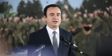 Kurti premton 1 miliard € buxhet për ushtrinë: Do të ndërtojmë fabrikën e municioneve dhe dronëve