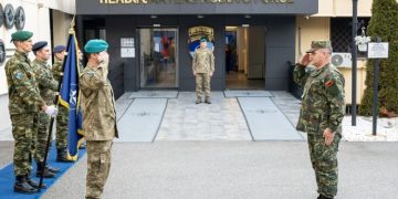 Ulutash takon shefin e ushtrisë shqiptare, flasin për situatën e sigurisë