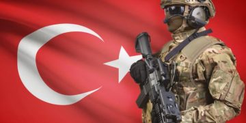 Turqia ndaloi 115 të dyshuar të Shtetit Islamik para festave të fundvitit