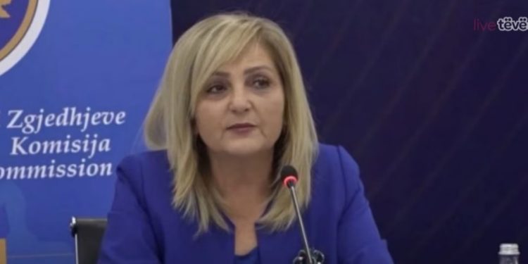 Pula: Një person ndalohet për fotografim të votës në Fushë-Kosovë, por lirohet pas intervistimit