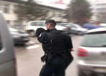 Shoqërohet në Polici një person nën dyshimin për fotografim të votës