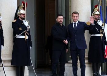 Mbështetje e fortë për Volodymyr Zelensky në Paris
