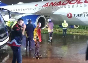 Aeroplani nga Prishtina del nga rruga pas aterrimit në Stamboll, Ambasada e Kosovës jep detaje