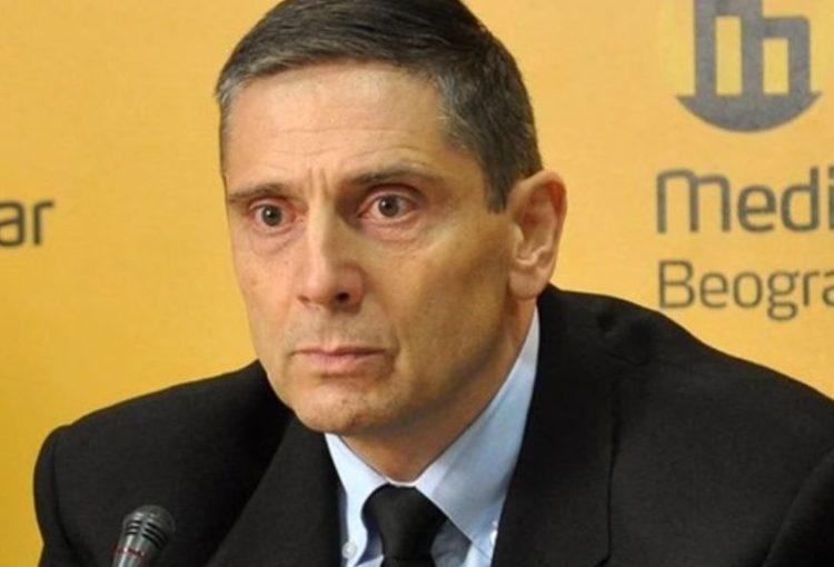 Politikani serb: Vuçiq ka dorë në vr@sjet politike, përfshirë Oliver Ivanoviqin dhe policit Afrim Bunjaku