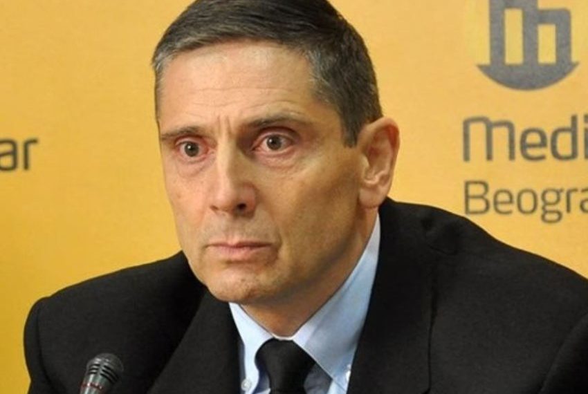 Politikani serb: Vuçiq ka dorë në vr@sjet politike, përfshirë Oliver Ivanoviqin dhe policit Afrim Bunjaku