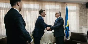 Faton Peci e falënderon Bedri Hamzën për çdo punë të mirë që ka bërë për Mitrovicën