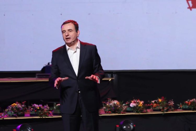 Kurti mbyll fushatën në Prishtinë: Mos lëshoni pe për sigurinë dhe begatinë e vendit