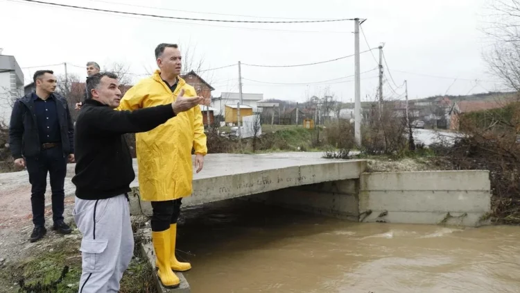 Situata pas reshjeve në Mitrovicë, Peci: Do të marrim të gjitha masat për sigurinë e qytetarëve