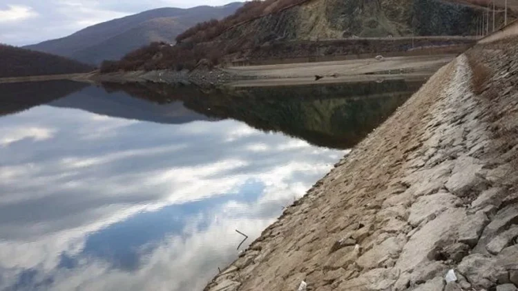 IKShPK: Uji nga Badoci nuk rekomandohet për pije