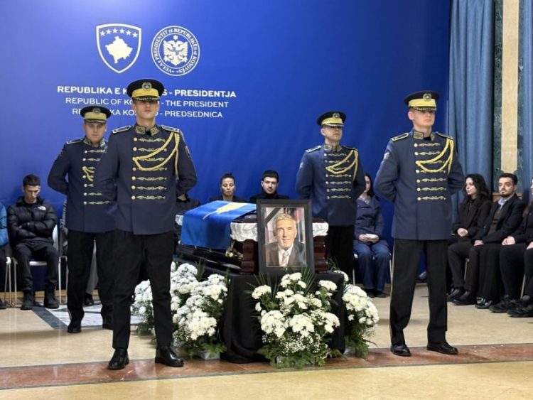 Qeveria në detyrë ndan 10 mijë euro për funeralin e Akademik Nexhat Dacit