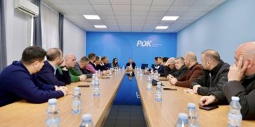 Hamza mbledh kryetarët e degëve: Zgjedhjet e brendshme në PDK, hap i domosdoshëm