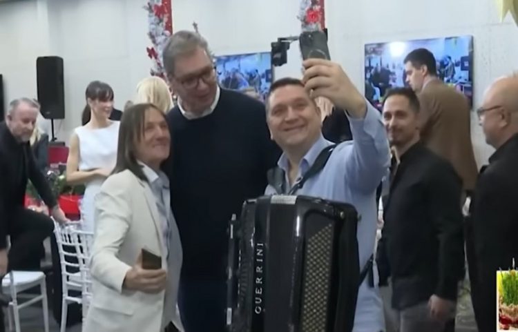 Programi festiv në Serbi shndërrohet në shovinizëm ndaj shqiptarëve