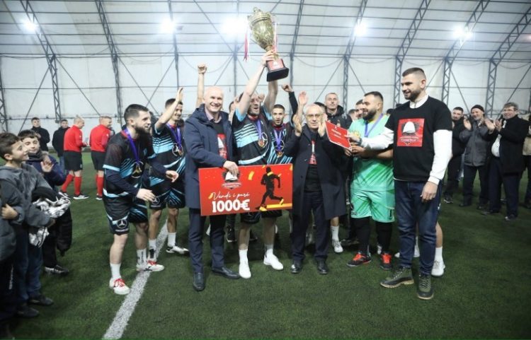 Mbahet turniri Memorial `Ditët e Reçakut” në Reçak