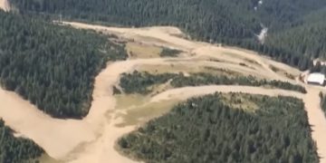 Dy dronë mbi vijën kufitare në Kamenicë, njohësit e sigurisë: Provokim