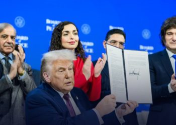 Shtëpia e Bardhë ndan foton e Trumpit, në fokus edhe Osmani