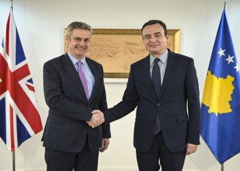 Kurti takon ambasadorin Hargreaves