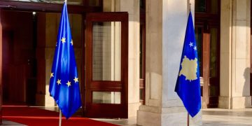 ​Qeveria në detyrë mirëpret largimin e masave, kërkon hapa tjerë në integrimin evropian