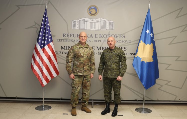 Komandanti i FSK-së priti në takim Drejtorin e Ushtrisë së Gardave Kombëtare të SHBA-së